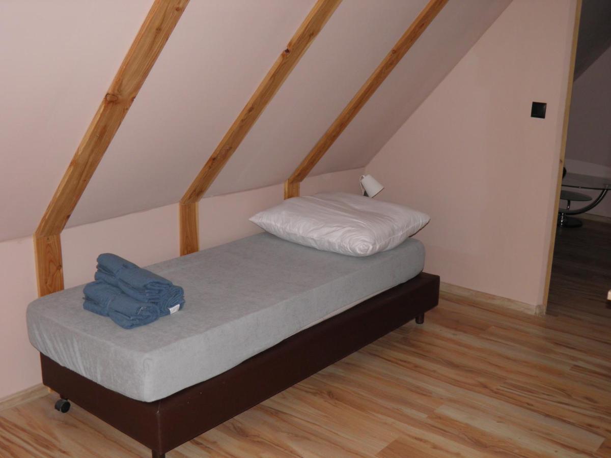 Apartament Rynek 30 Osieczna Exterior foto